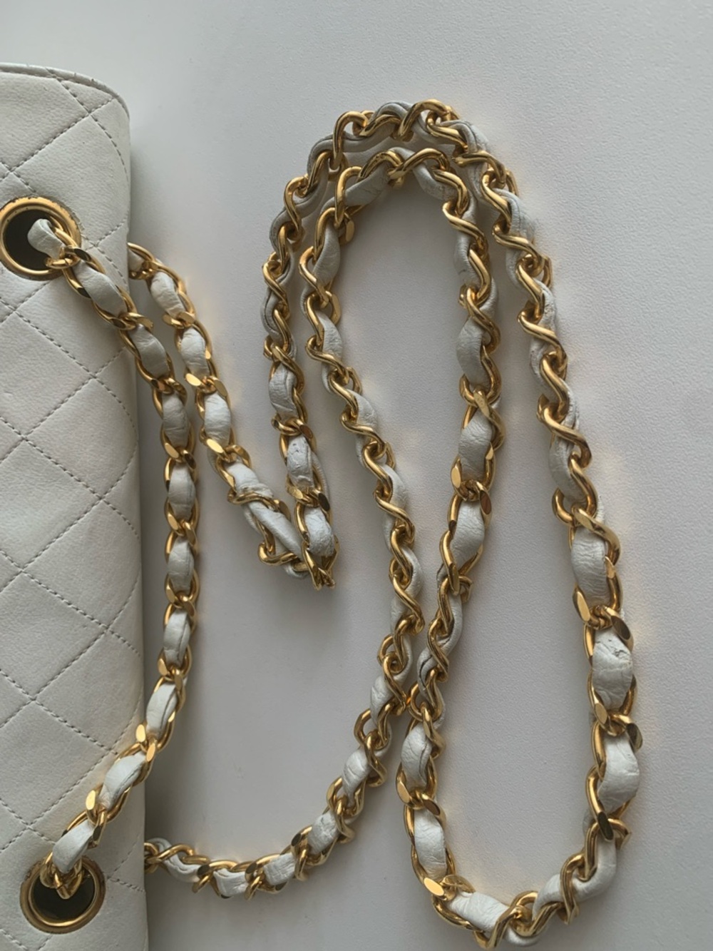 Chanel Bag Vintage CC Matelasse Chain Shoulder Lambskin White RARE - Picture 10 of 14